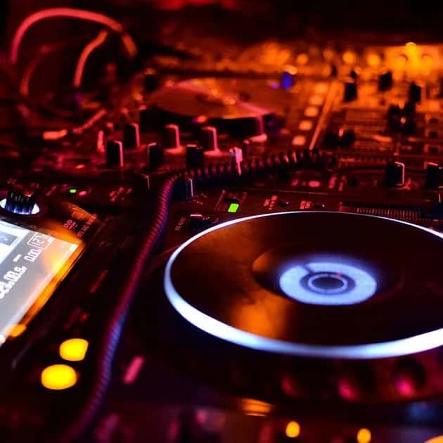 Música, Status e Frases — grupos de WhatsApp