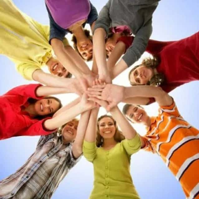 PAPOS DE AMIGOS — grupos de WhatsApp
