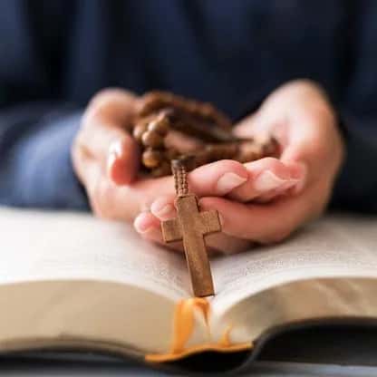 Católicos Orantes — grupos de WhatsApp