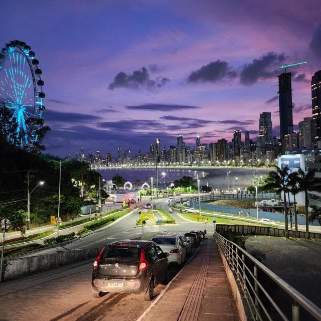 Fotos e Vídeos Fakes Originais — grupos de WhatsApp