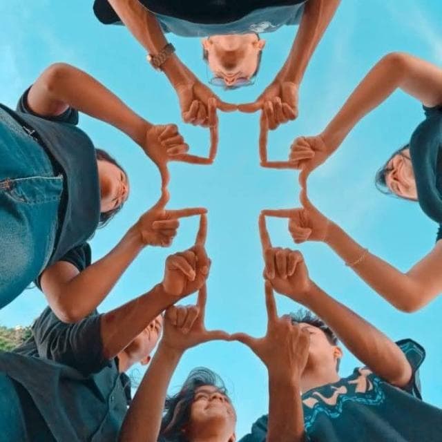 Jovens (Identidade) — grupos de WhatsApp