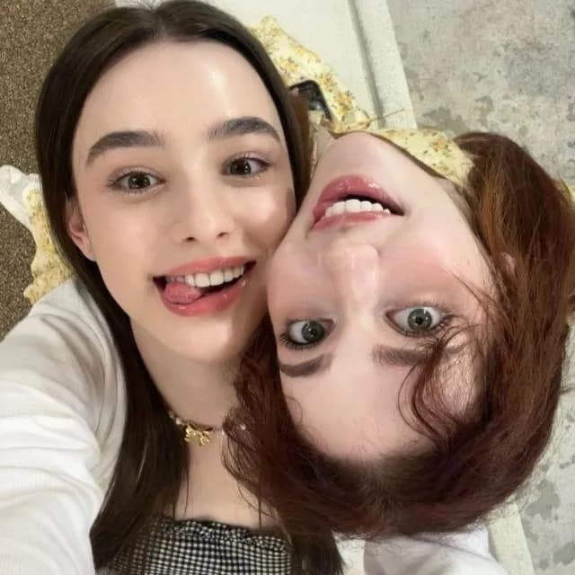 Literatura, Música e História — grupos de WhatsApp