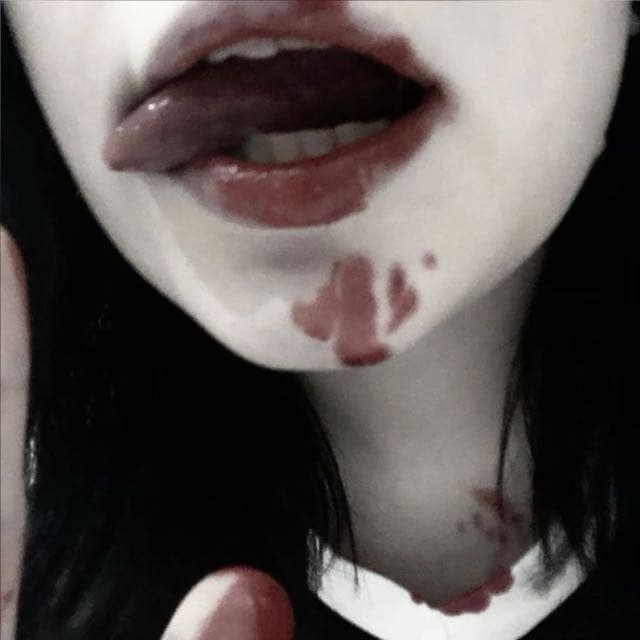 Manifest — grupos de WhatsApp