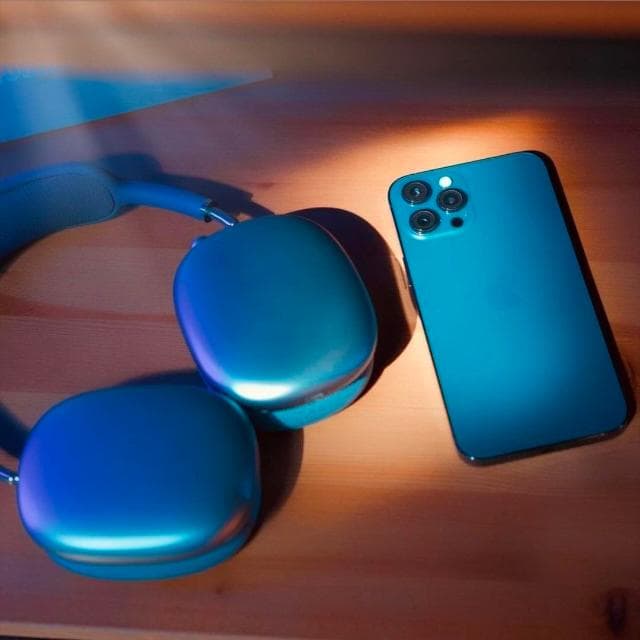 Mobile Laptops Offer — WhatsApp groups