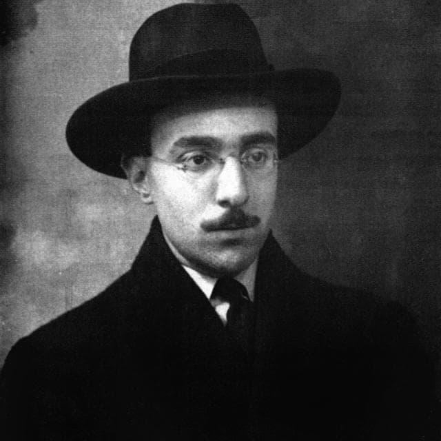 Poesia de Pessoa — grupos de WhatsApp